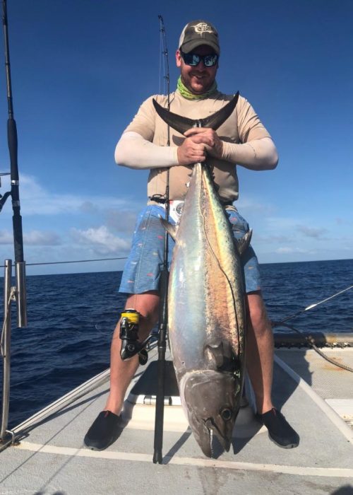 Fishing in Primeiras Banks and Lazarus Banks
